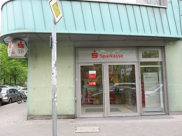 Eingang Turmstr., Ecke Bredowstr.