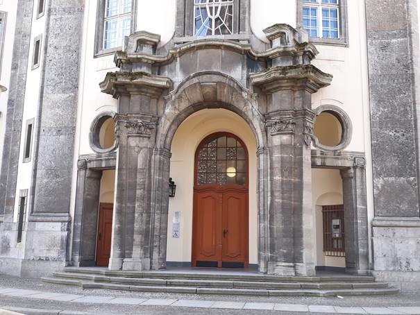 Eingang Amtsgericht Lichtenberg